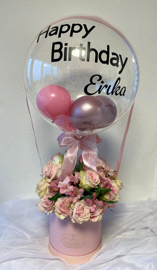 Personalized balloon with fresh flowers